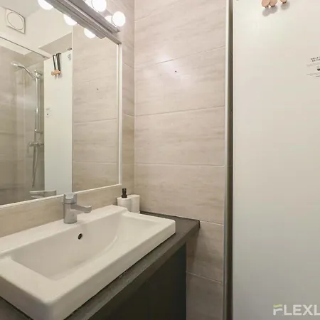 Flexliving - - Lamarck